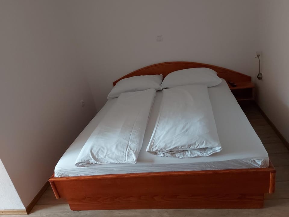 Apartments and Rooms Martuljk Bed and Breakfast in Friuli-Venezia Giulia