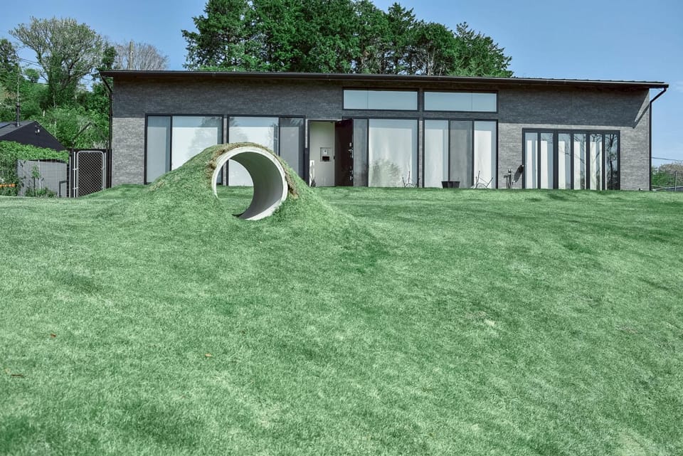 Property building, Natural landscape, Garden