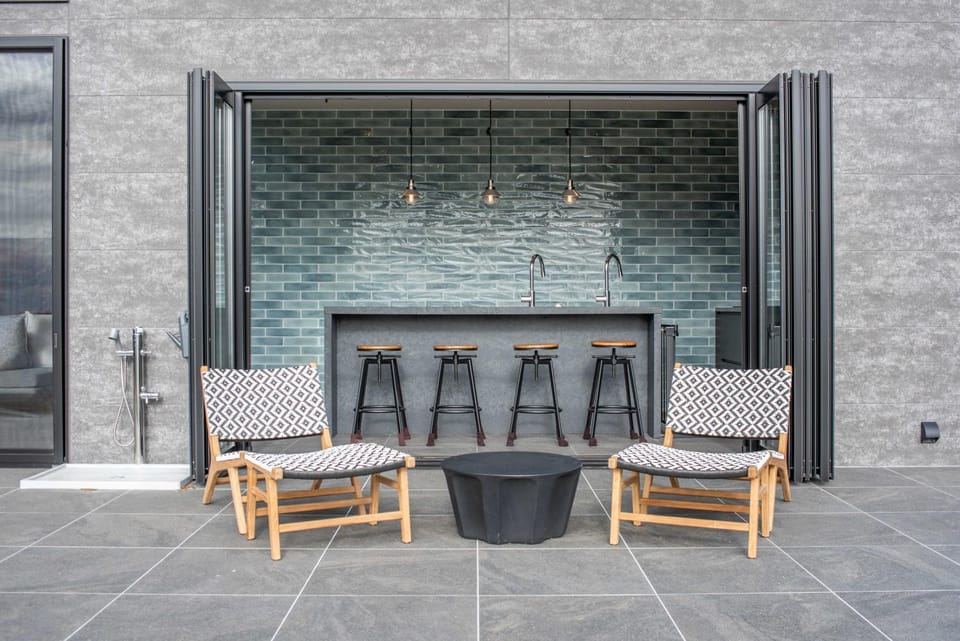 Patio, Seating area