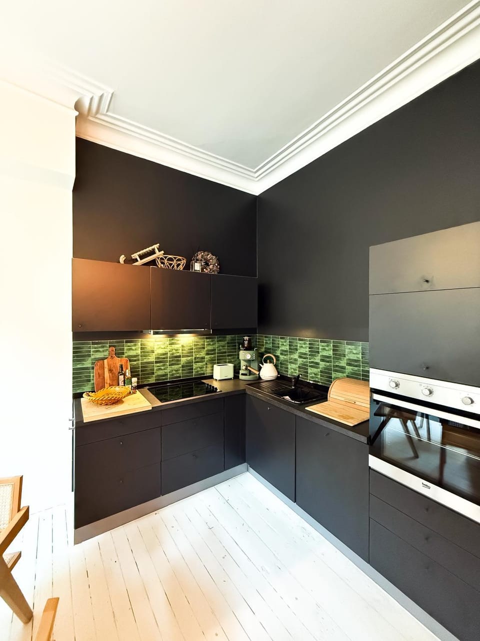 Mansion RL with Unique Decoration Apartment in Antwerp