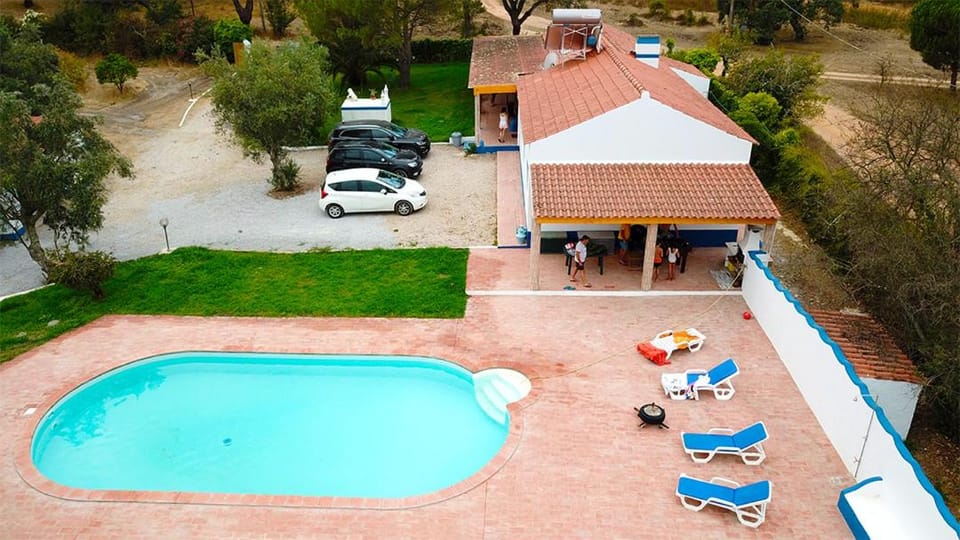 Property building, Garden view, Pool view, Parking, sunbed