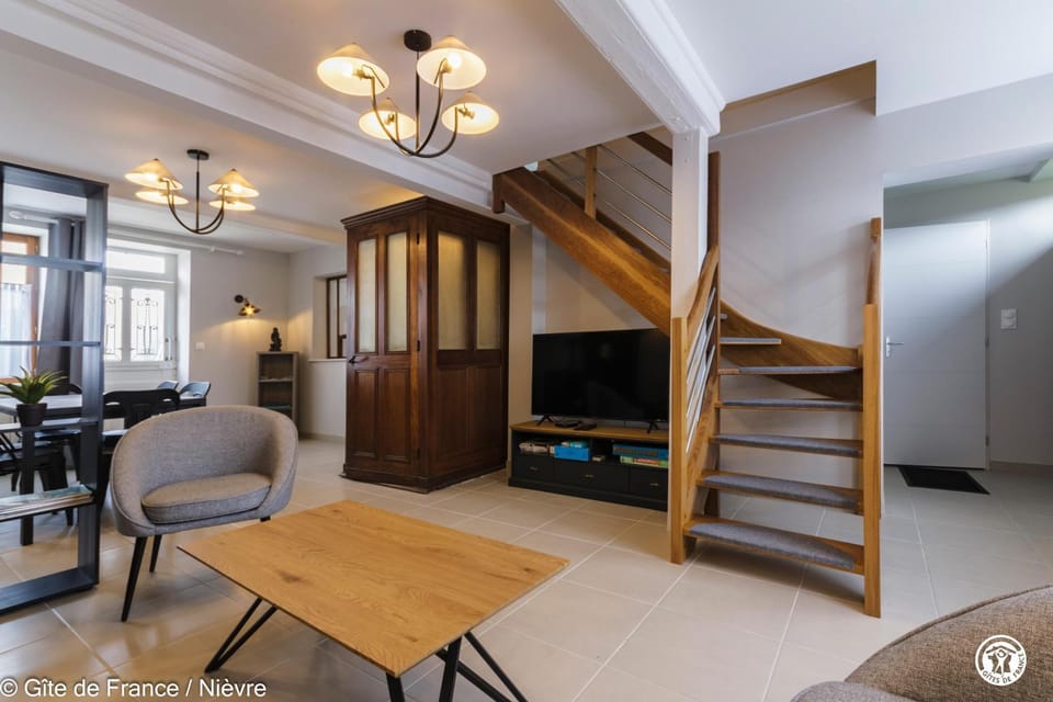 Le gîte de la poste House in Bourgogne-Franche-Comté