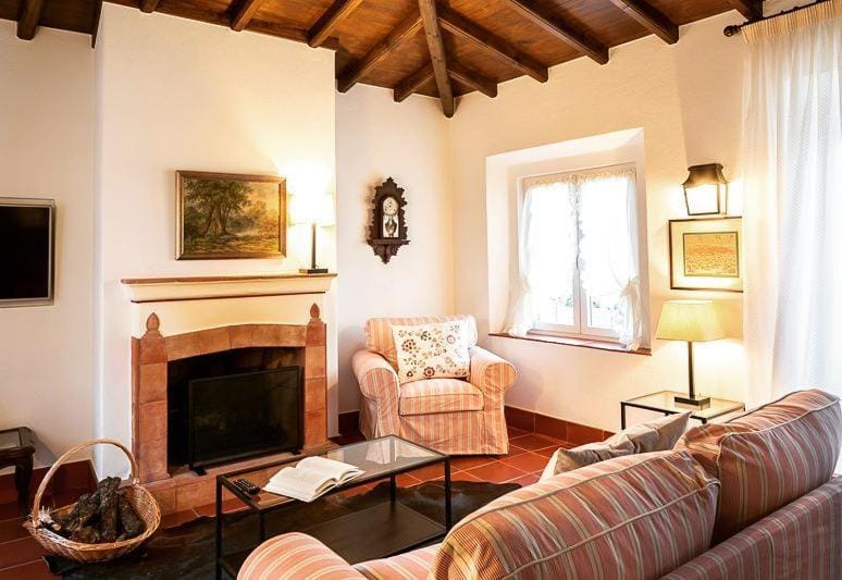 Living room, Seating area, flat iron