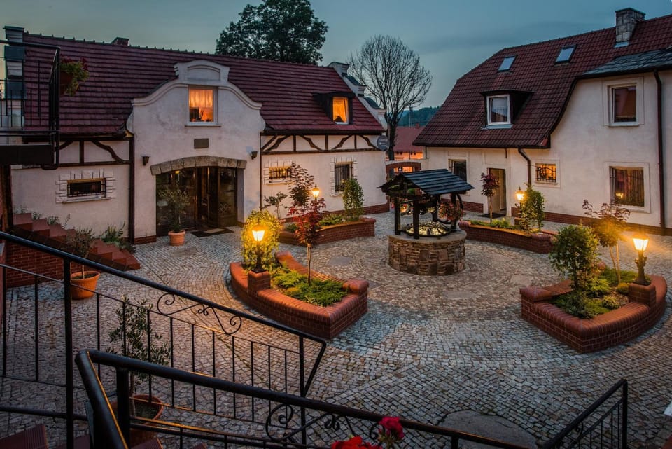 Property building, Night, Bird's eye view