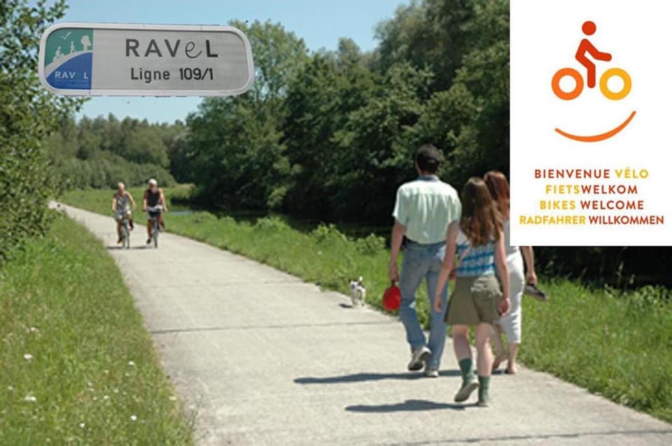 Hiking, Cycling, children, Family
