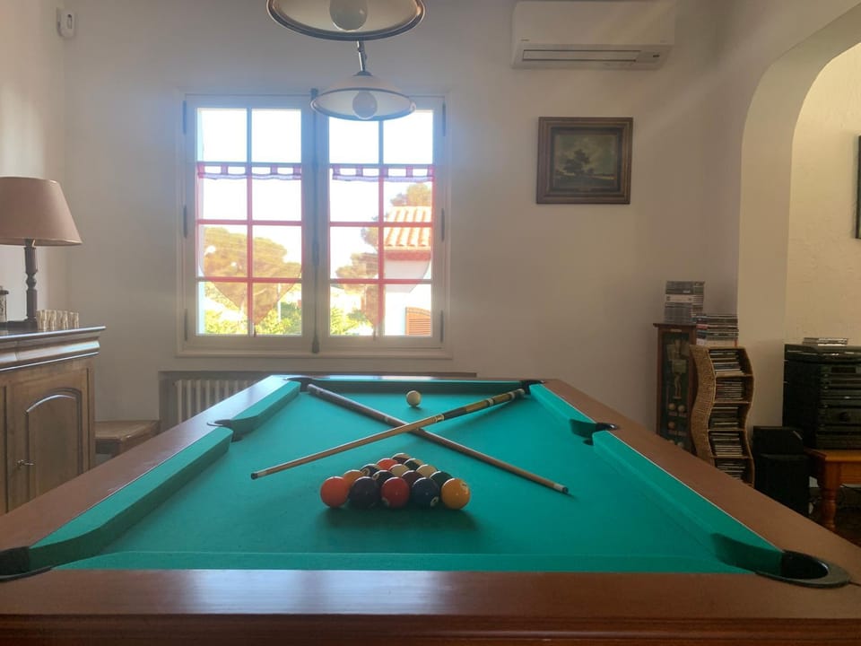 Billiard