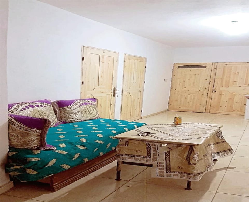 Sidi Bouzid Guesthouse Bed and Breakfast in Marrakesh-Safi