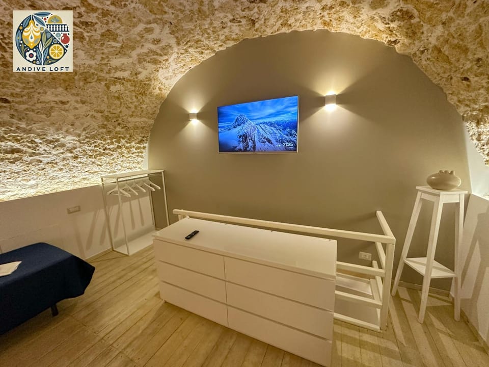 TV and multimedia, Bedroom
