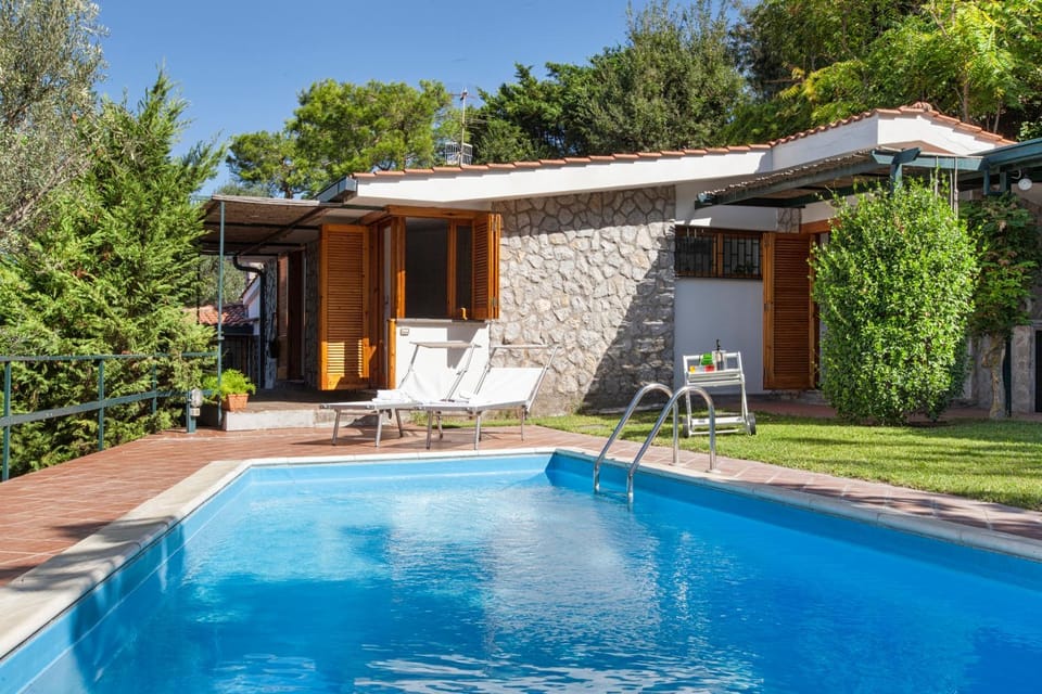 La Casa di Pietra Villa in Massa Lubrense