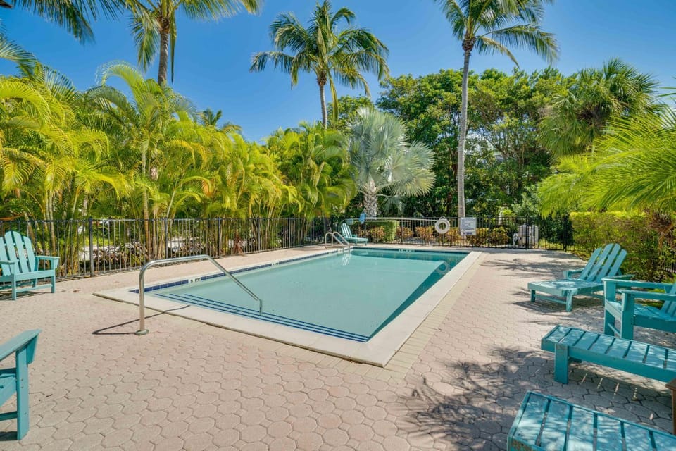 Hidden Cove Gulf Front Property on Holmes Beach House in Holmes Beach