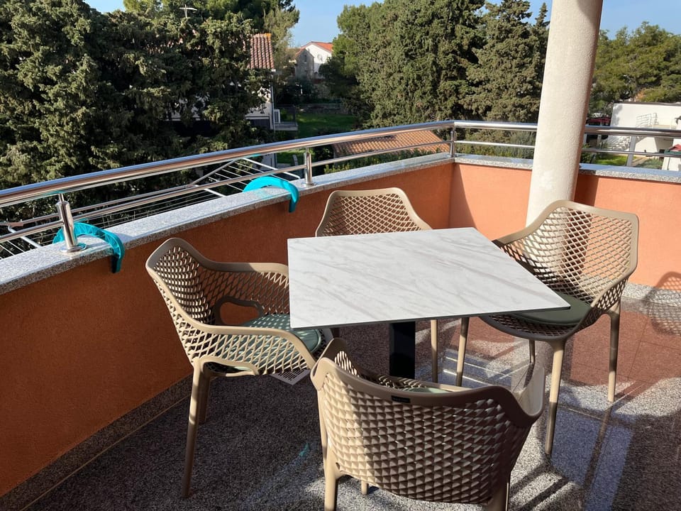 Balcony/Terrace, Balcony/Terrace