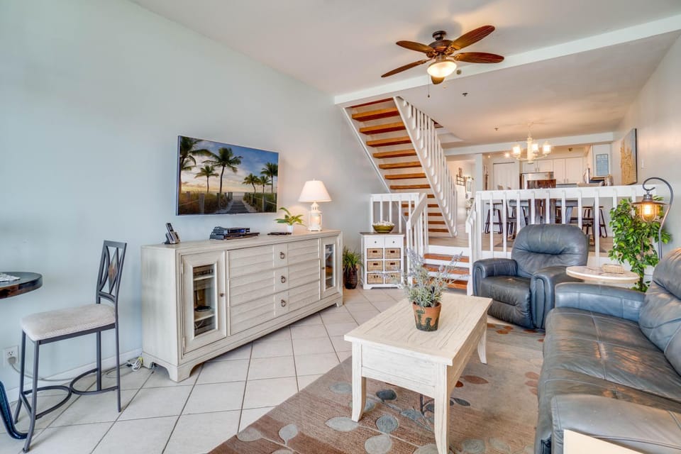 Gulf Front Property in Hidden Cove Unit 2 on Holmes Beach House in Holmes Beach