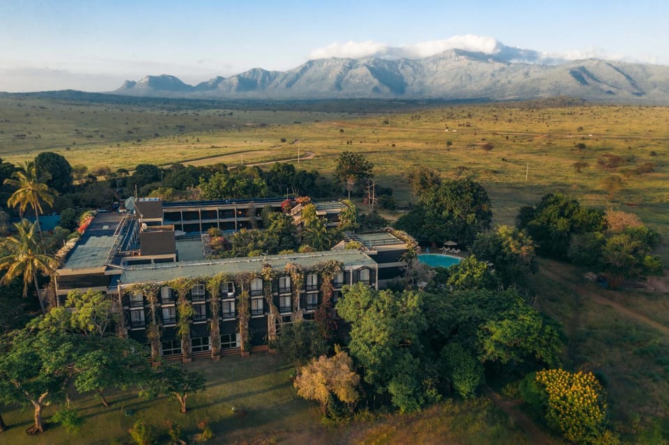 Bird's eye view, Floor plan, Landmark view, Mountain view