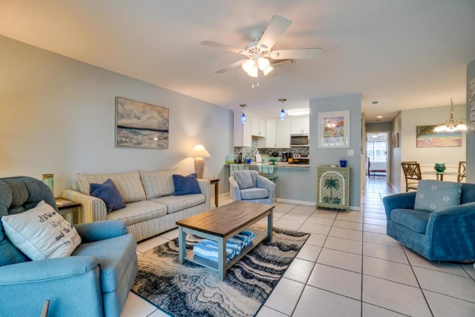 The perfect view for your beach getaway House in Bradenton Beach