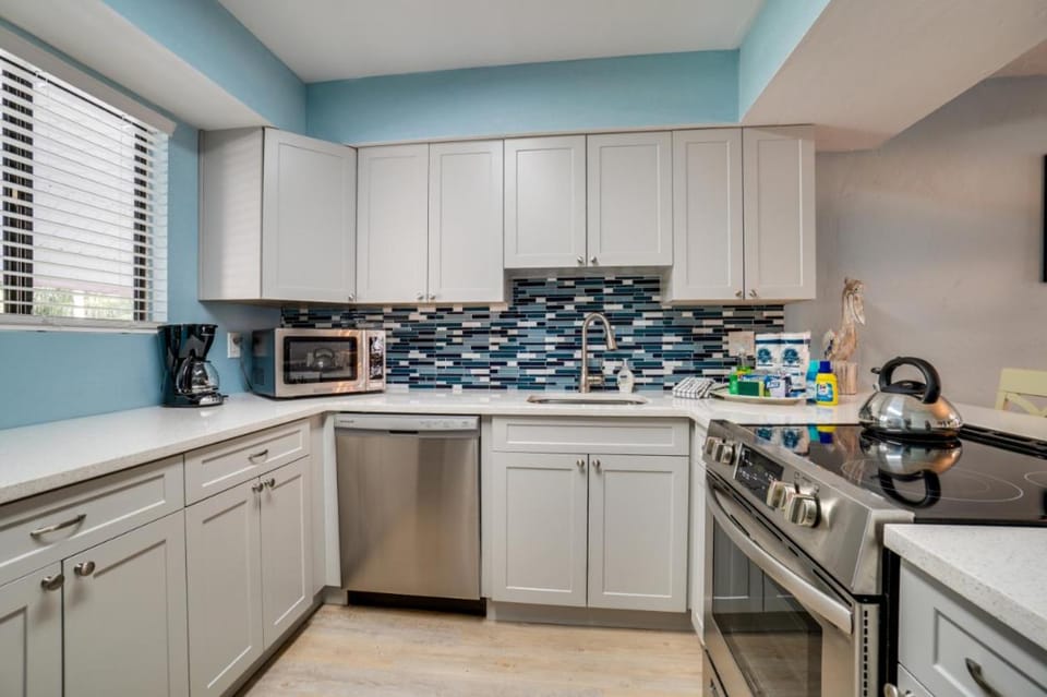 Sea Life at Runaway Bay is a Stunning Updated Condo Within Steps to the Beach House in Bradenton Beach