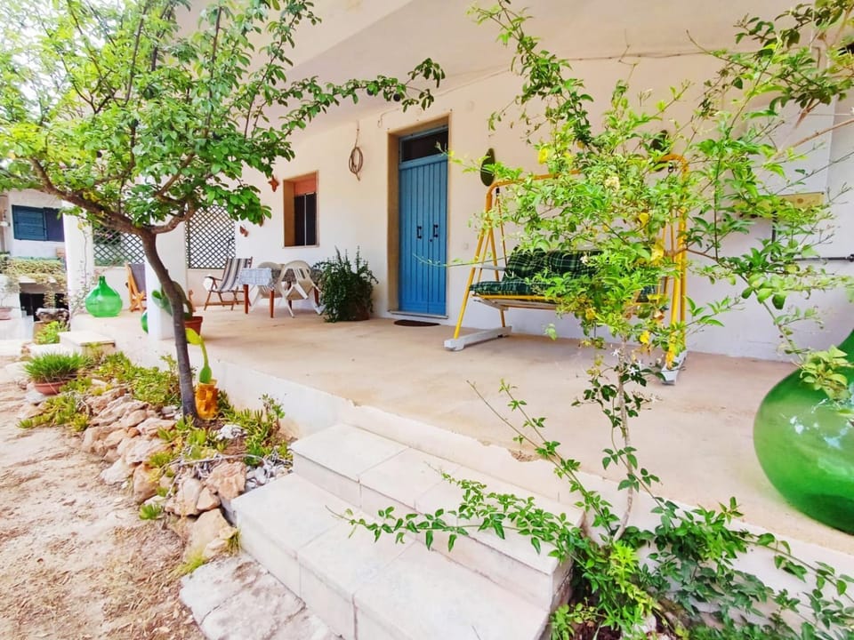 Casina La Tajata House in Province of Taranto