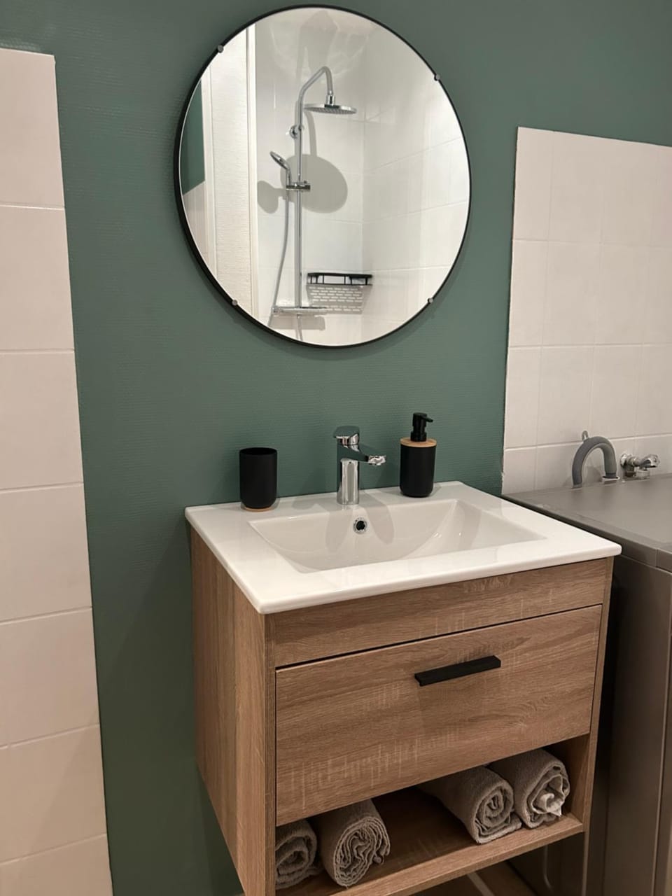 Studio le Cerisier Apartment in Troyes
