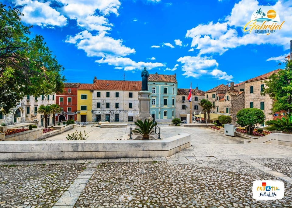 Gabrijel Apartments Makarska 2 Apartment in Makarska