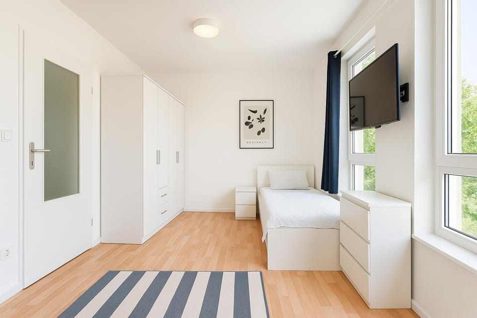 Halle (Saale) 3 Zimmer Apartment mit guter Ausstattung Apartment in Halle Saale