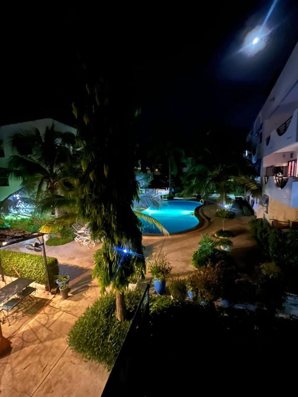 Swimming pool