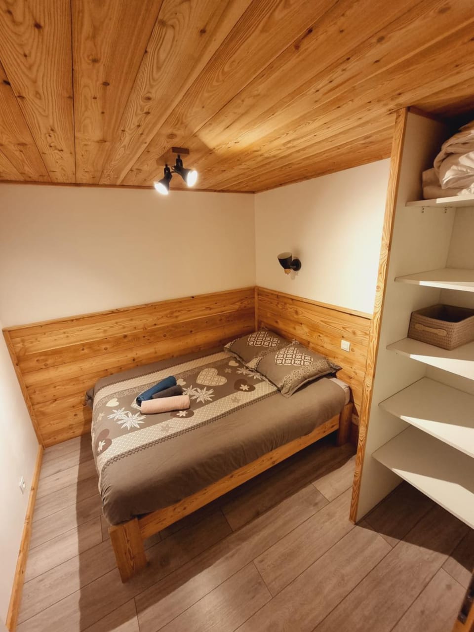 Appartement chalet montagne cosy 8 places Apartment in Provence-Alpes-Côte d'Azur
