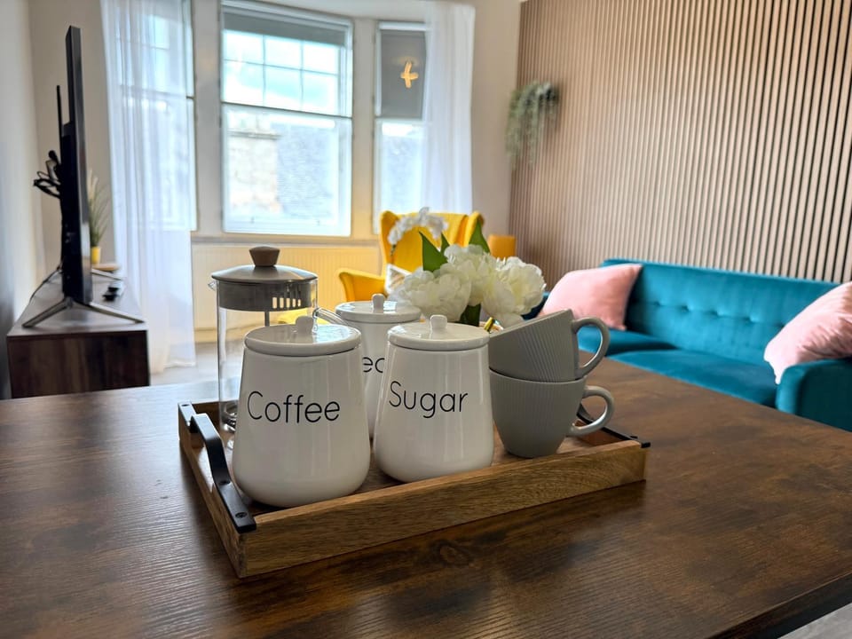 Falkirk City Centre Stylish Two-Bedrooms Apartment Apartment in Falkirk