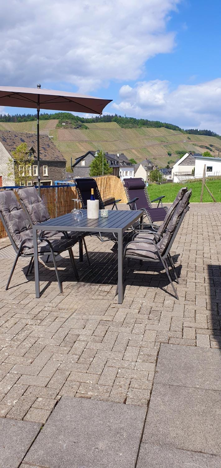 Balcony/Terrace, Dining area, Mountain view, sunbed