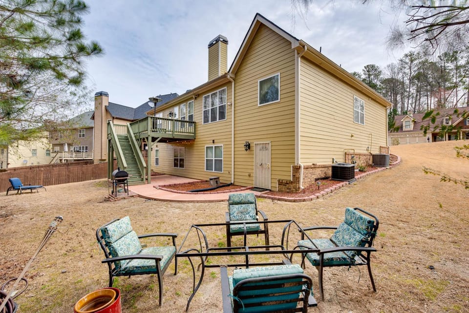 Pool Table & Patio: Cozy Lawrenceville Apt Apartment in Georgia