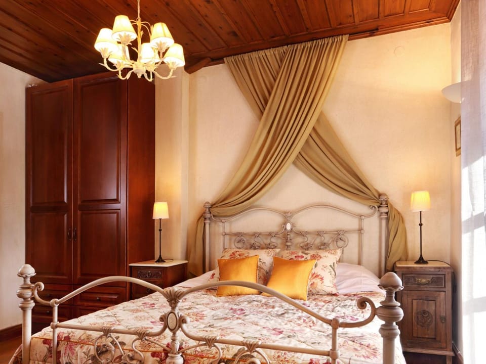 Lousiou Nymphes escape suites Bed and Breakfast in Arcadia, Greece