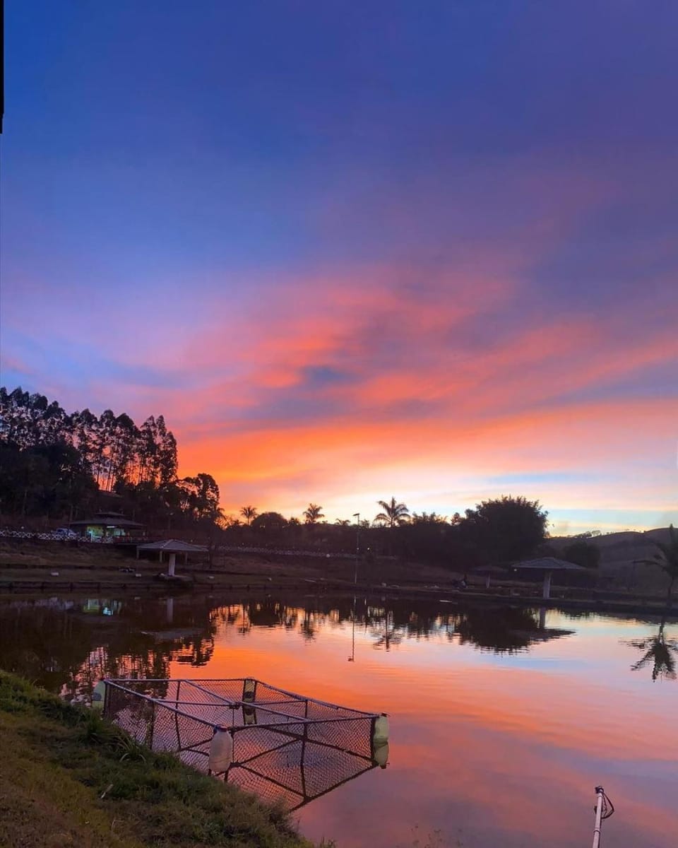 Restaurant/places to eat, Natural landscape, Lake view, River view, Sunset