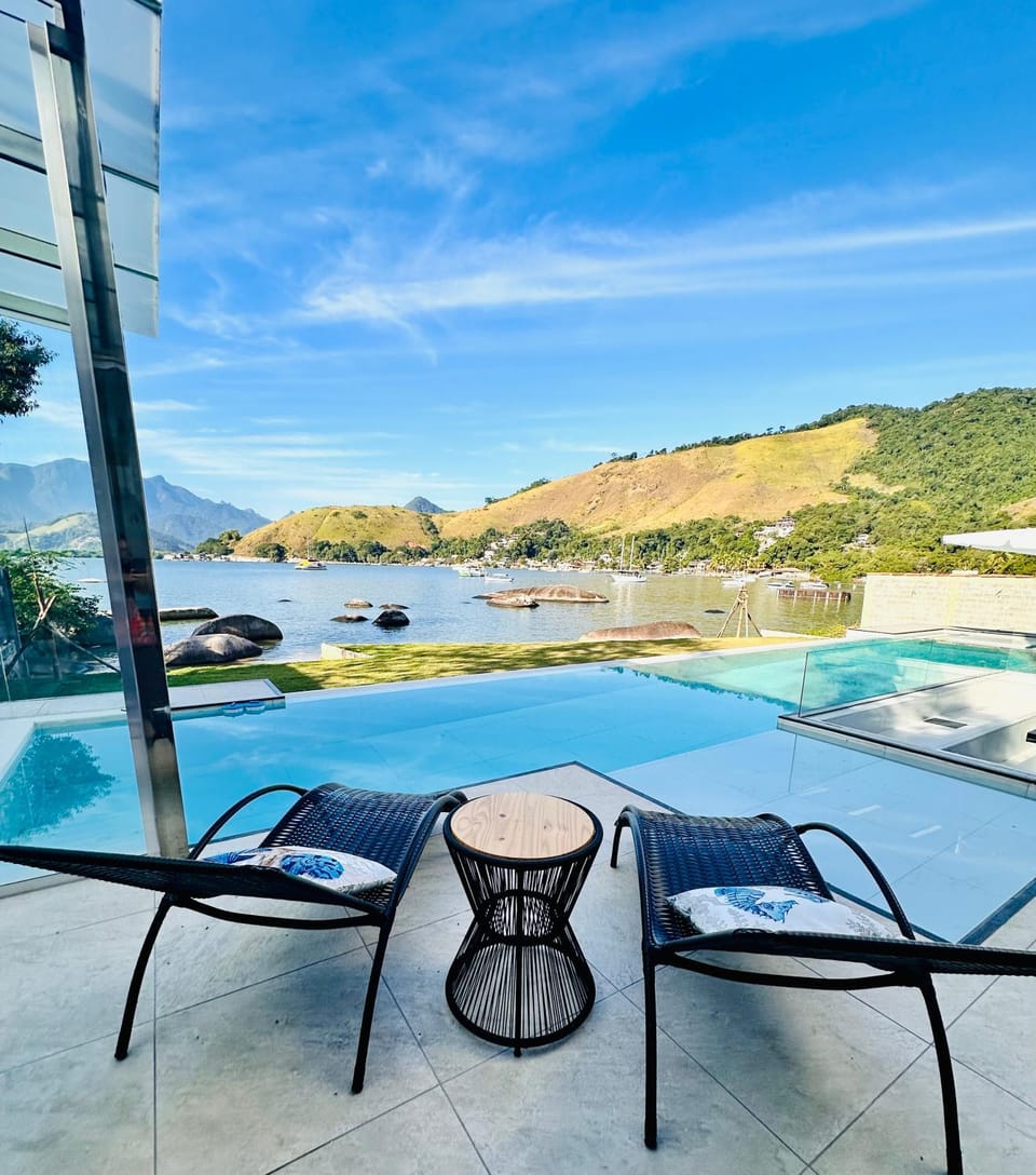 mansão pé na areia Angra House in Angra dos Reis