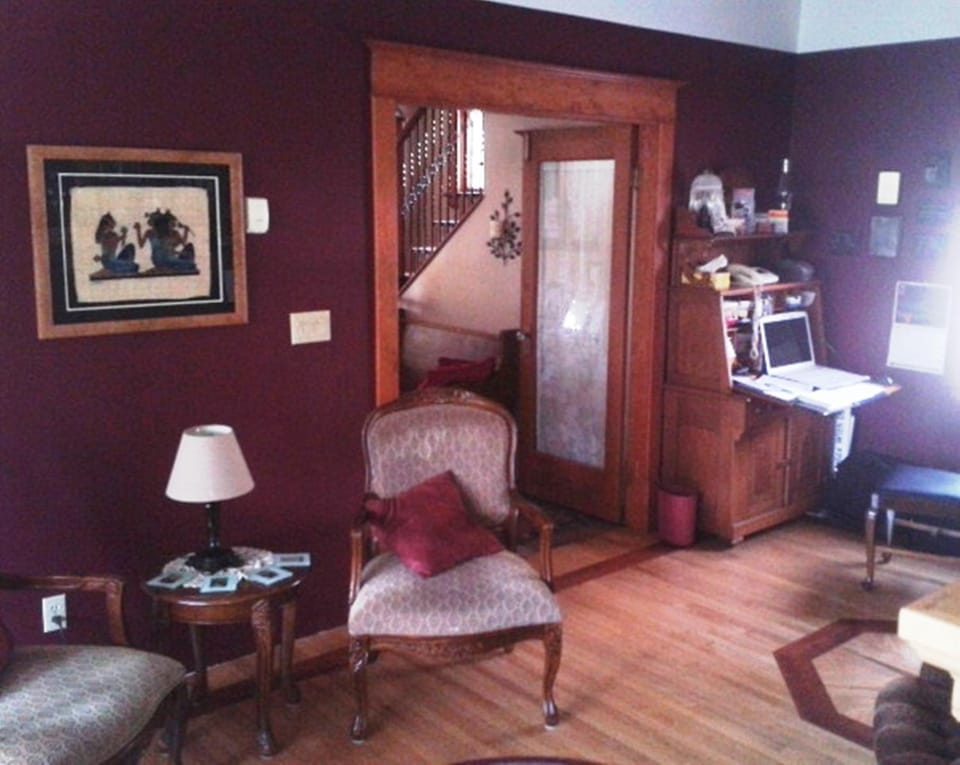 Seating area