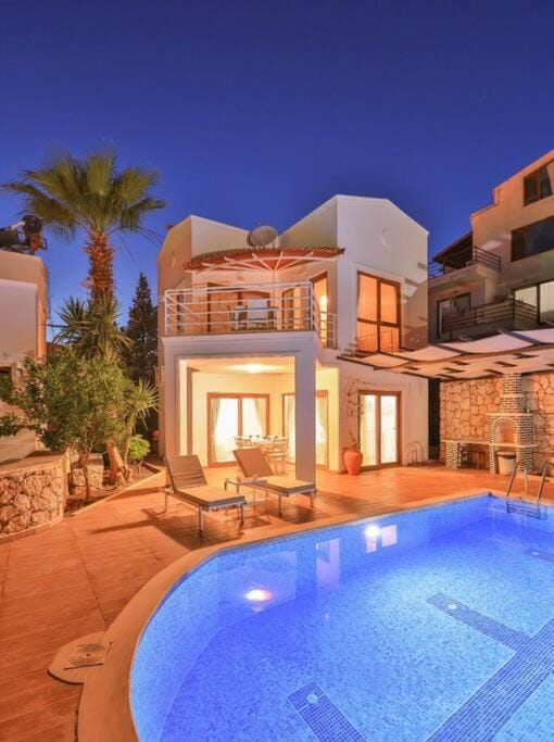 Villa Yeni with Private Pool& Sea View Villa in Kalkan Belediyesi