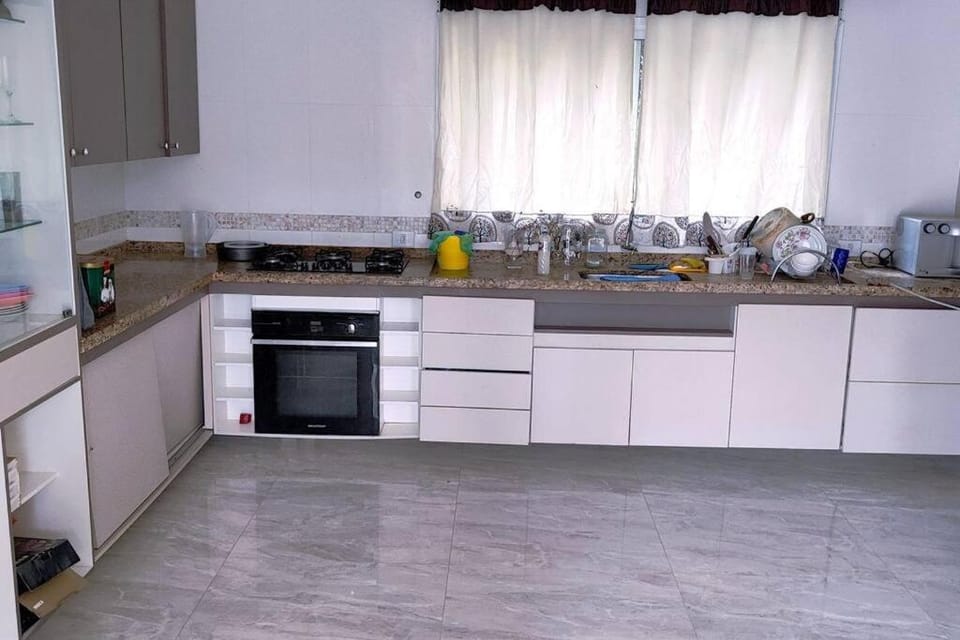 Chácara Incrível em Condomínio Fechadopara Alugar House in State of São Paulo