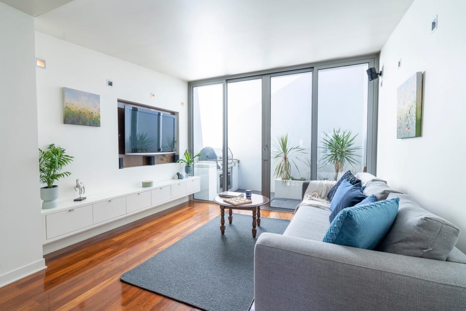 Communal lounge/ TV room, Seating area