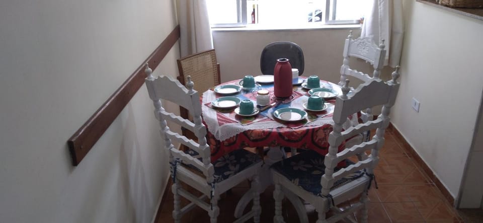 excelente localização mar em frente sem complicar tudo próximo você merece esse conforto confira Apartment in Santos