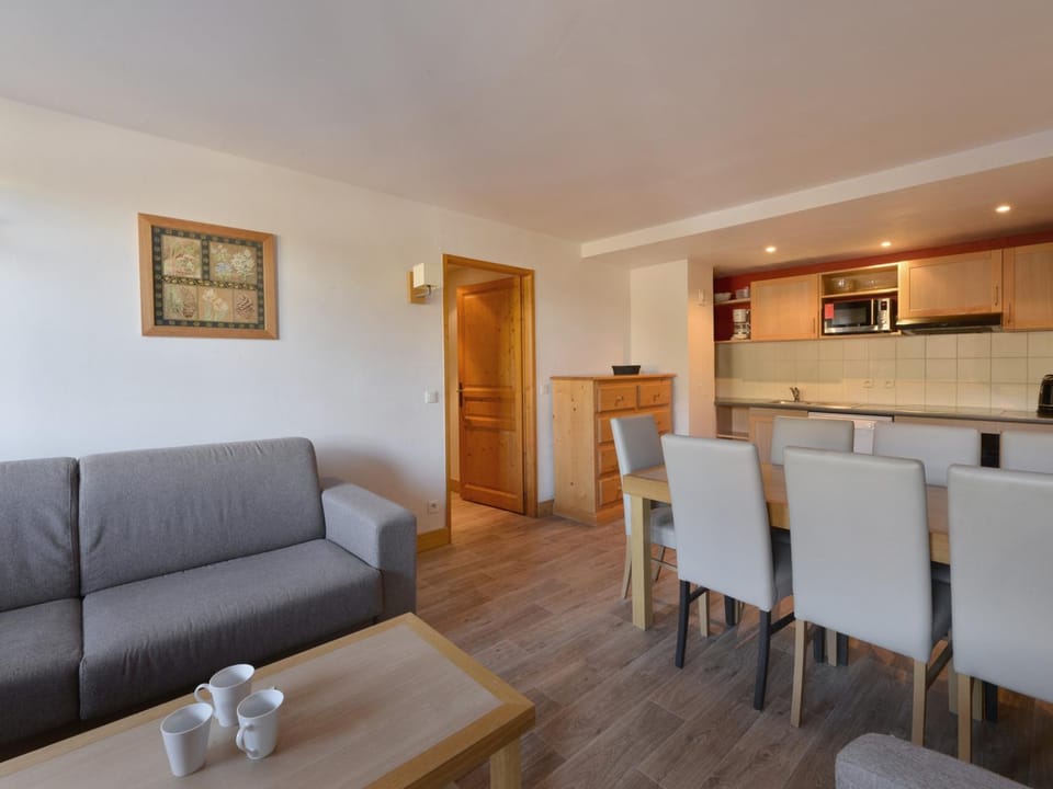 Appartement ski aux pieds pour 10 pers. avec WIFI et animaux admis - FR-1-181-2766 Apartment in Mâcot-la-Plagne