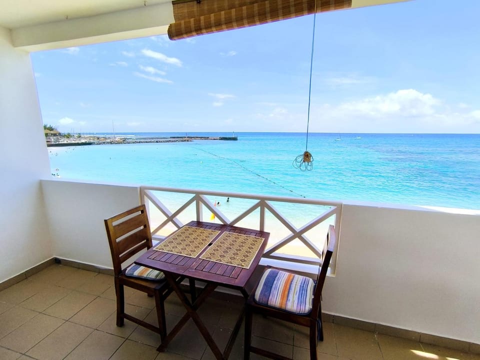 Property building, Patio, Balcony/Terrace, Beach