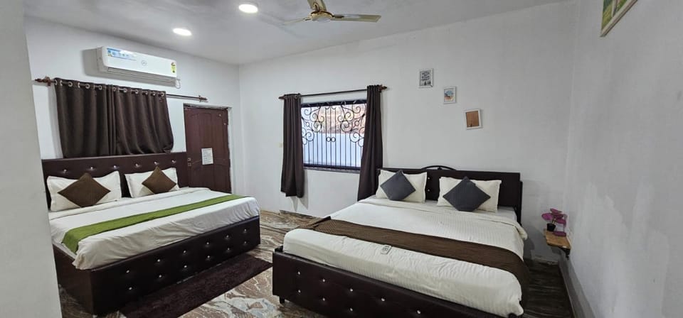 4 Bhk blue ocean villa baga beach Villa in Calangute