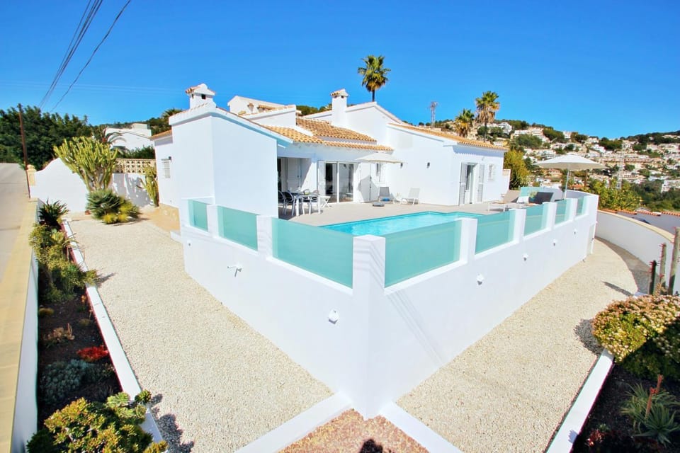Adora - modern villa with large private pool in Moraira Villa in Marina Alta