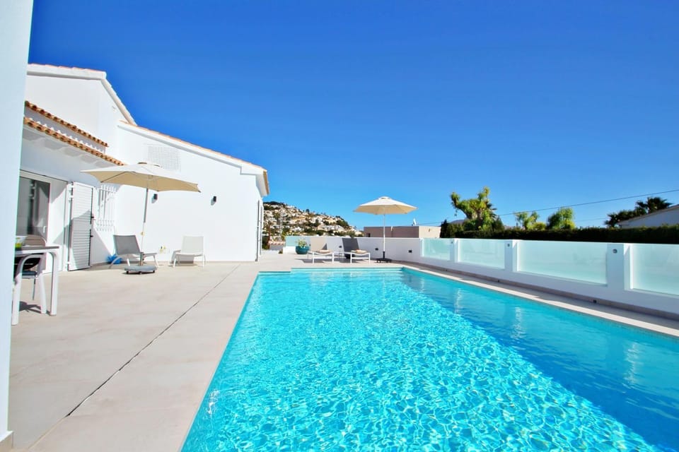 Adora - modern villa with large private pool in Moraira Villa in Marina Alta