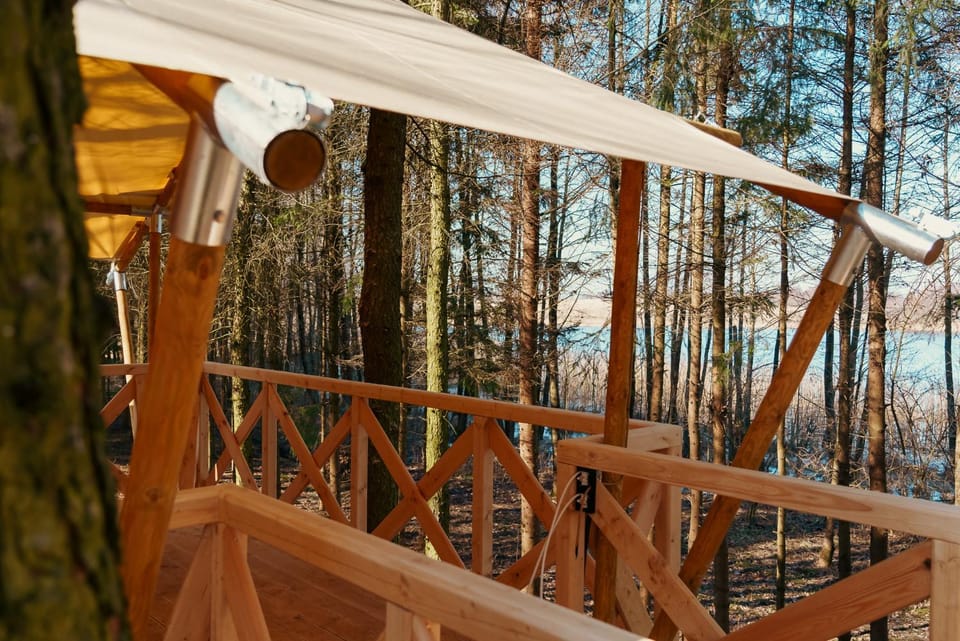 View (from property/room), Balcony/Terrace, Lake view