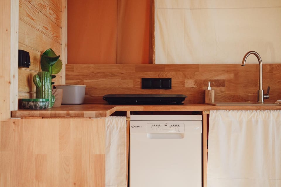 Kitchen or kitchenette, stove