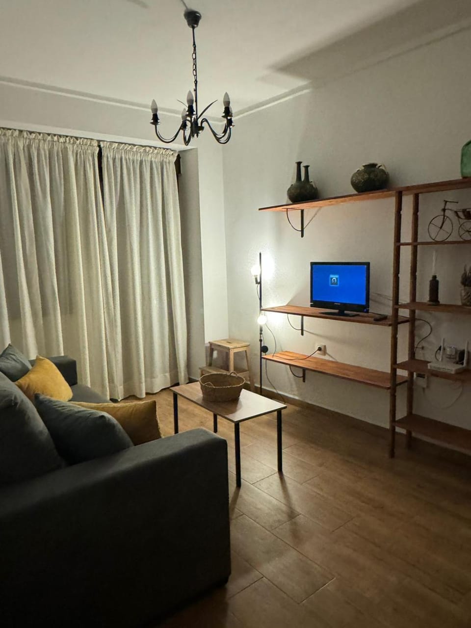 TV and multimedia, Living room, hair dresser