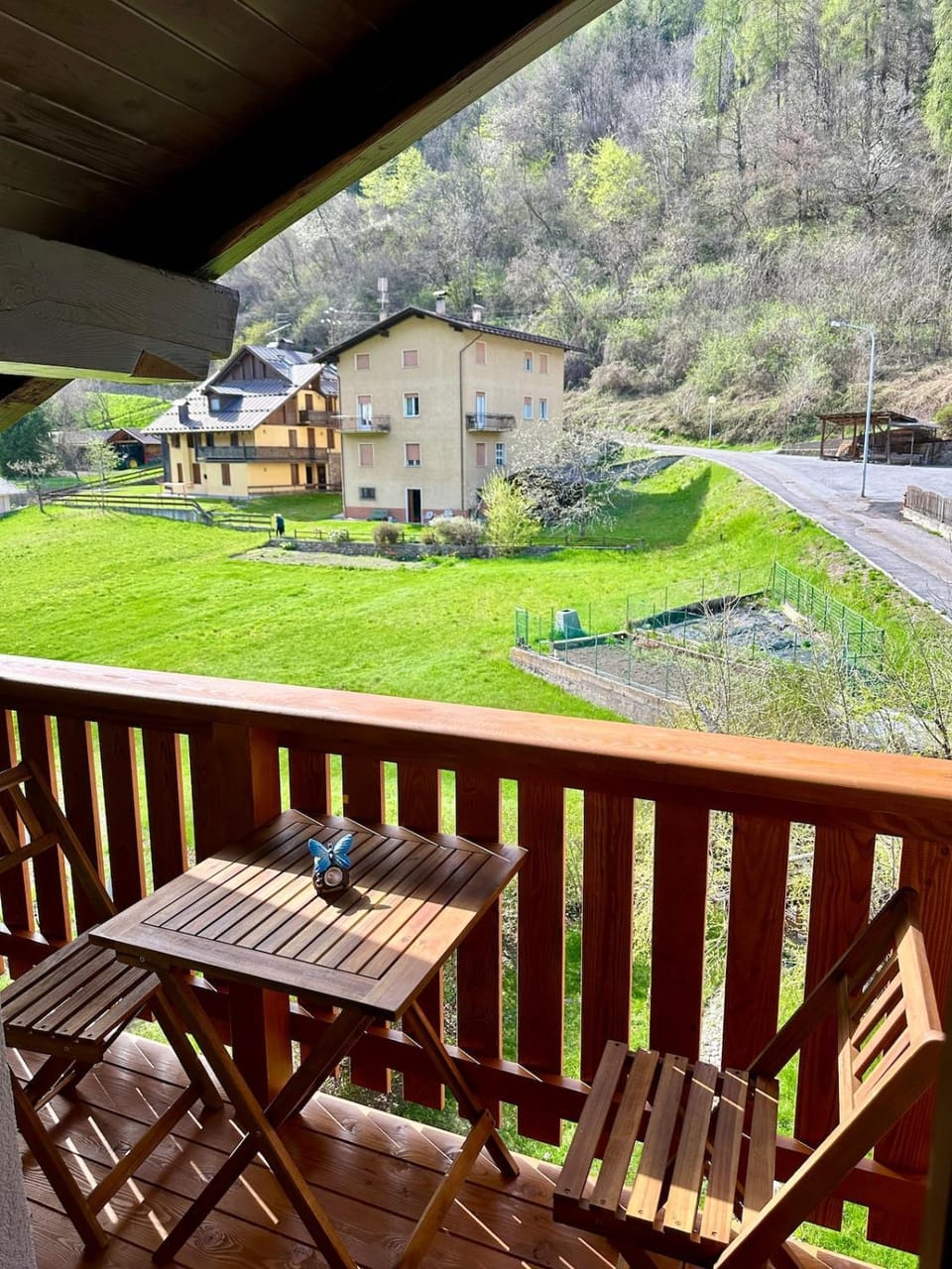 Natural landscape, Balcony/Terrace, Garden view, Mountain view