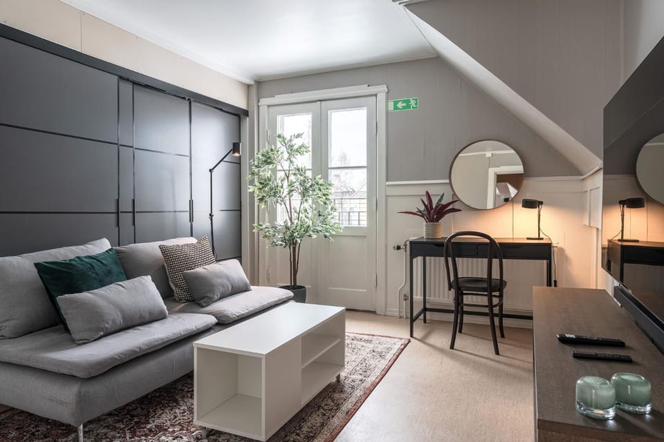 Guestly Homes - 2BR Central Charm Apartment in Norrbotten County, Sweden