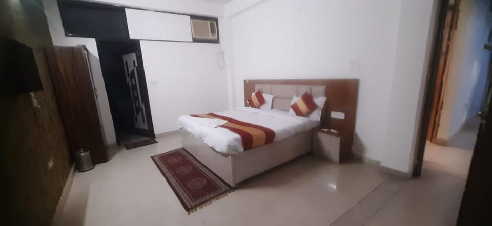Hotel ADA RESIDENCY Hotel in Noida