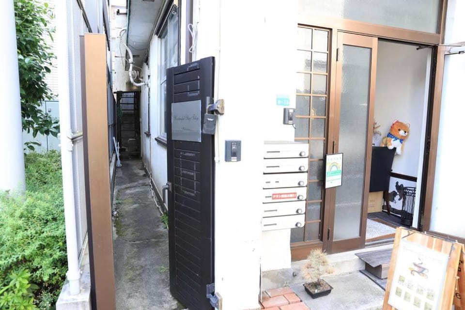 8路線使用可能！アクセス抜群/池袋駅より徒歩5分/最大11名/Wi-Fi完備/まるごと3LDK Apartment in Shinjuku