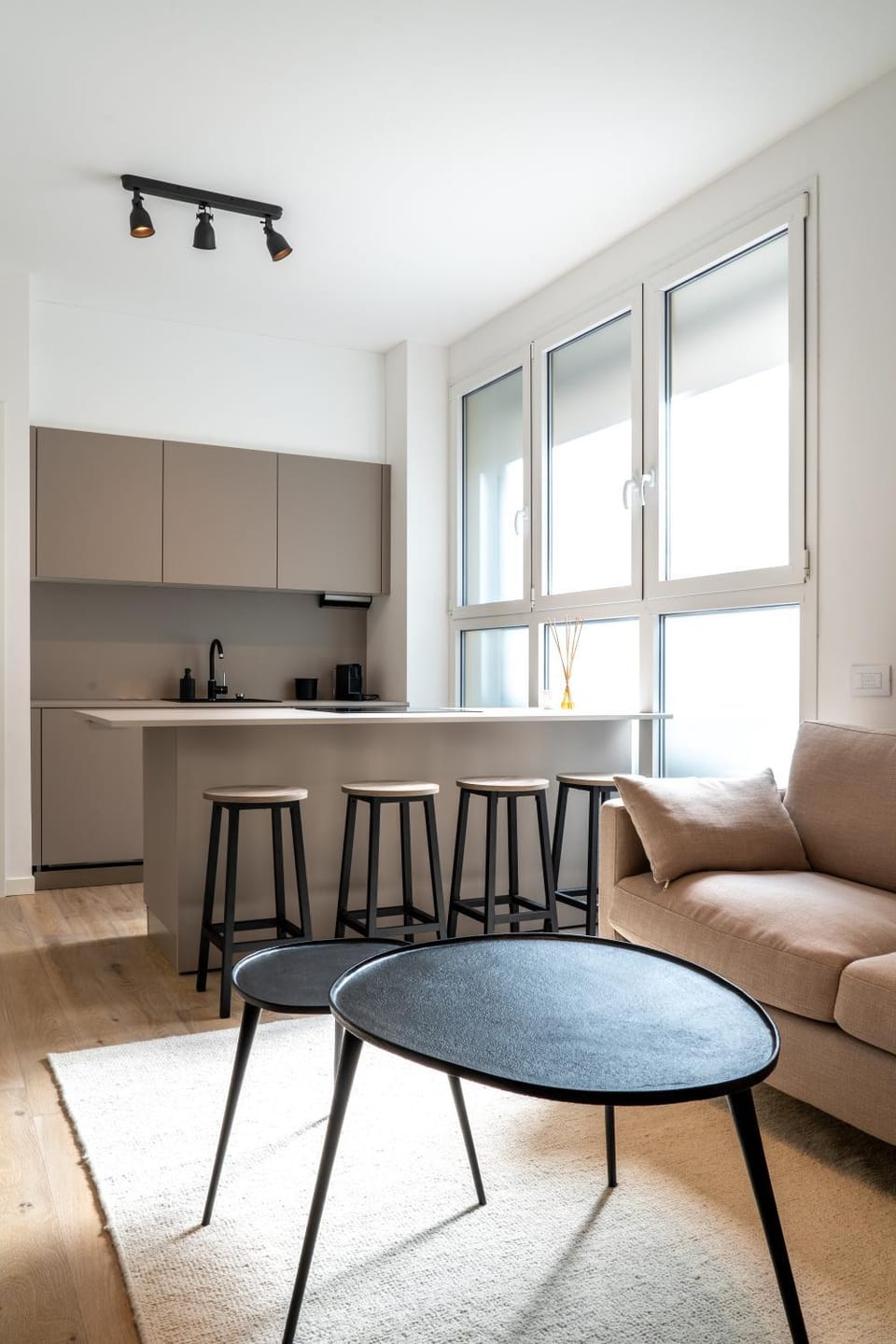 Communal lounge/ TV room