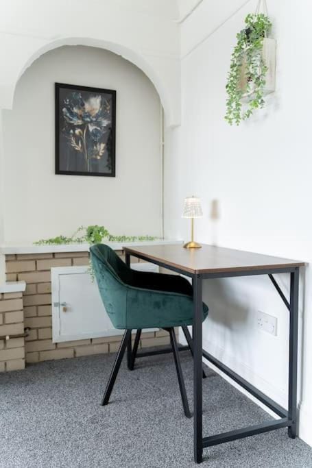 Open Mind Property - Southsea with Free Parking Apartment in Portsmouth